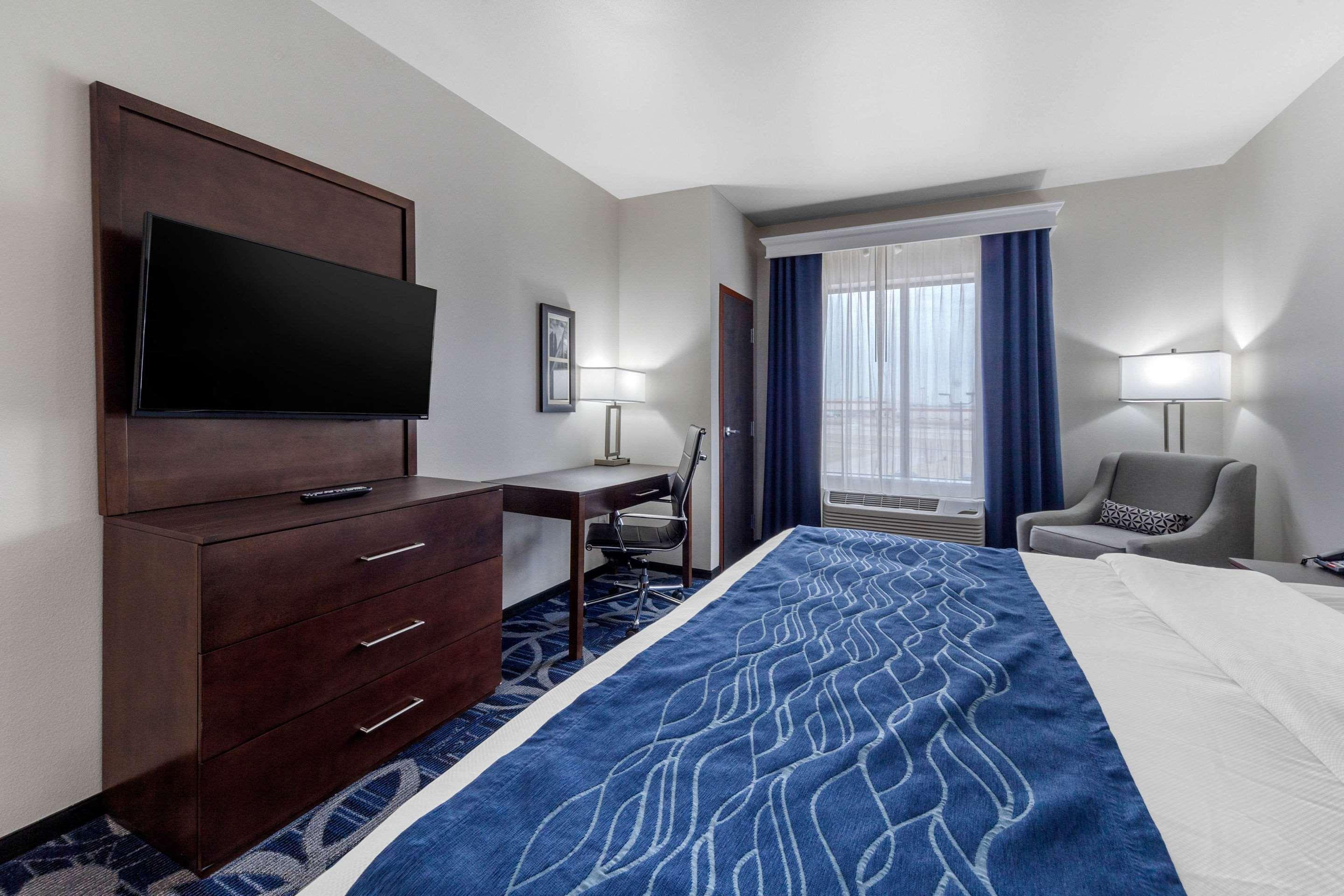 Comfort Inn & Suites Oklahoma City South I-35 Екстериор снимка