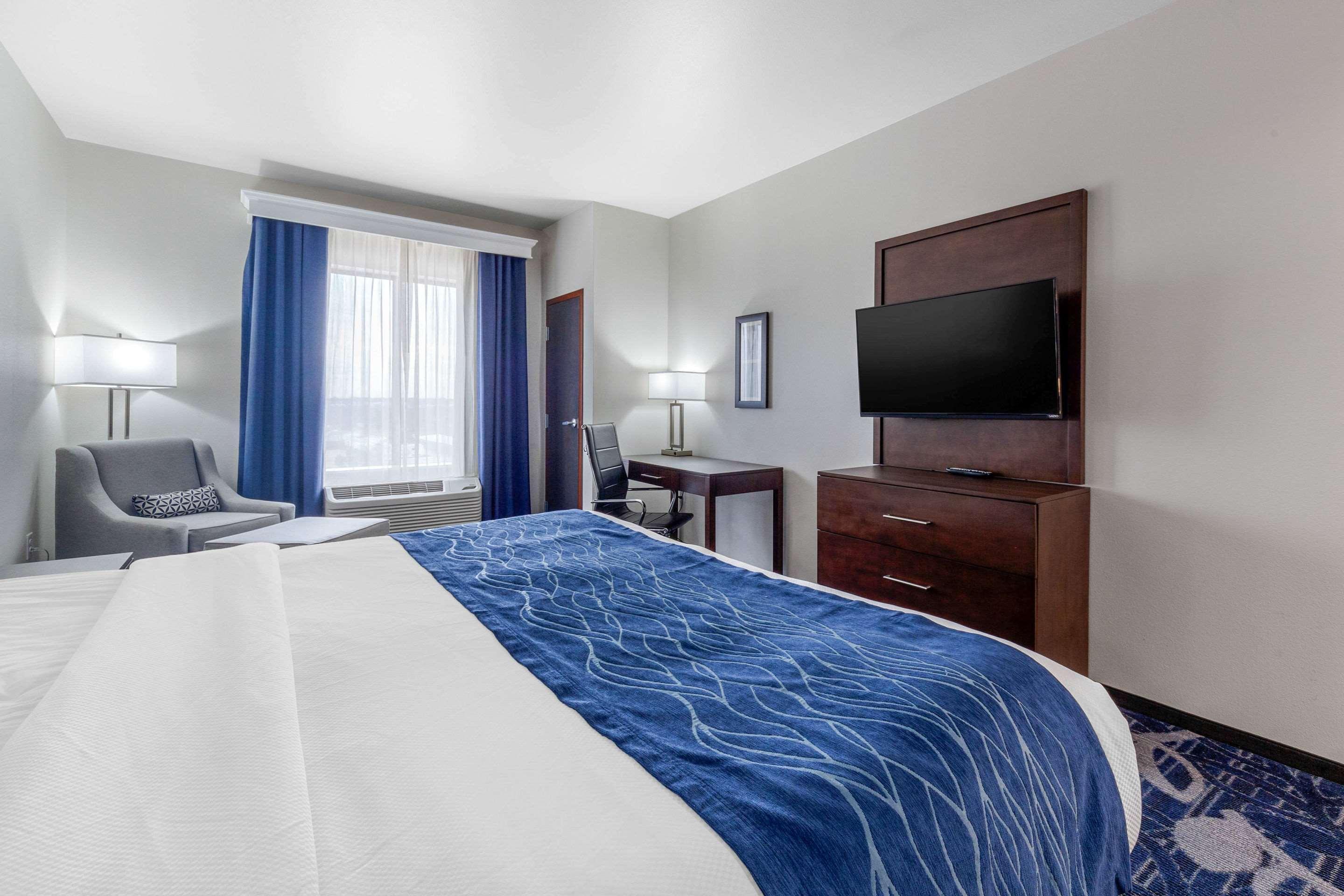 Comfort Inn & Suites Oklahoma City South I-35 Екстериор снимка