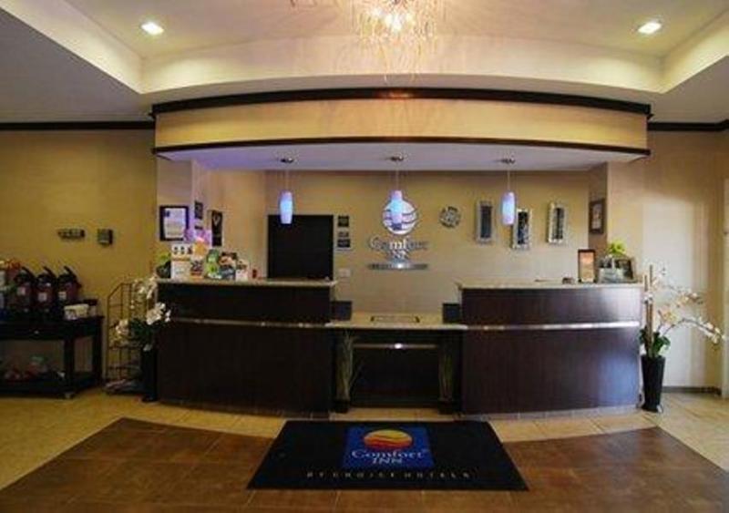 Comfort Inn & Suites Oklahoma City South I-35 Екстериор снимка